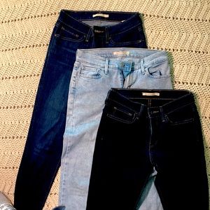 Levi’s woman’s 710 super skinny. Waist 27 length 29.Only wore twice and washed.